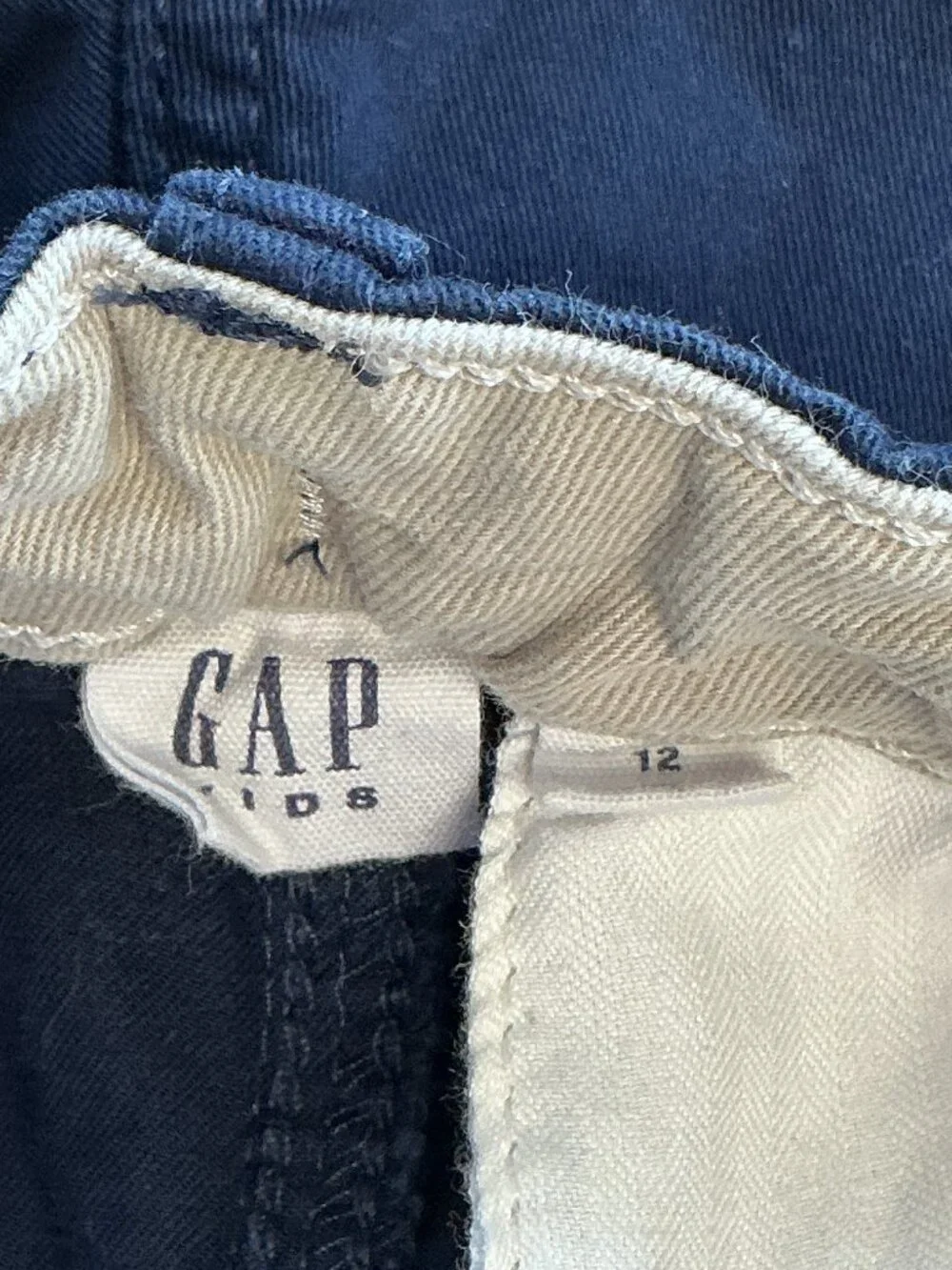 3/$20 Bundle 🌈 Gap Kids Navy Stretch Uniform Shorts Size 12